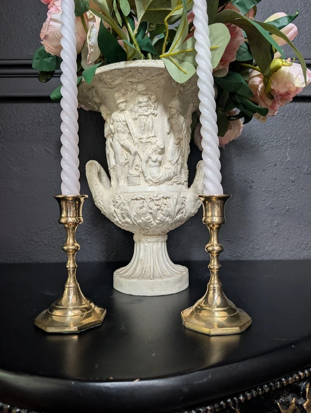 Vintage, set of 2, Classic Solid Brass polished gold candlestick holders 5.5